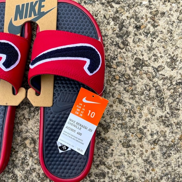 [SOLD offline] Nike Benassi (Just Do It) Slides - Picture 4 of 4